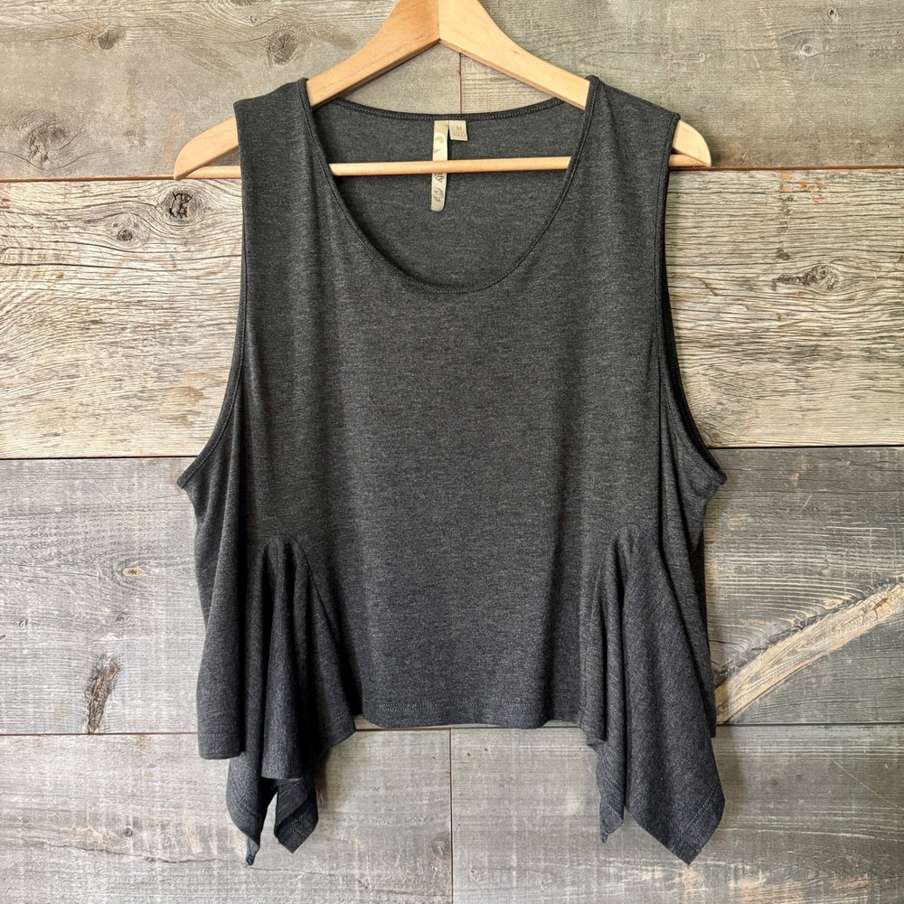 Comfy USA Handkerchief Ruffle Hem Sleeveless Knit Top M Charcoal Gray Lagenlook